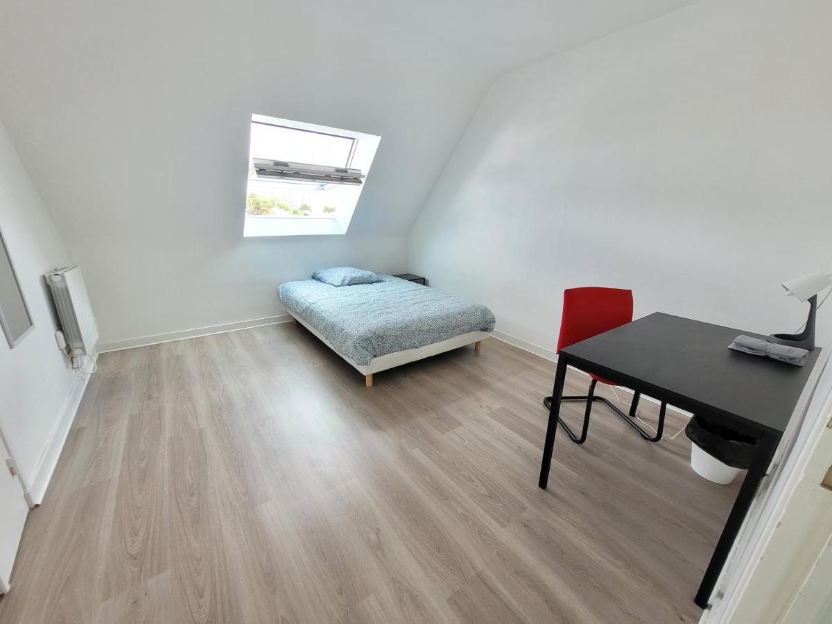 Maison De Avec 4 Grandes *
